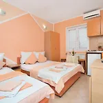 Perfect Budva Stay Near The Sea & Aqua Park